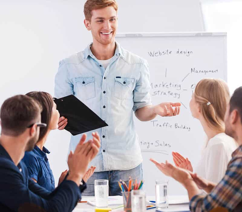 04-talleres-y-capacitacion-800×700-opt