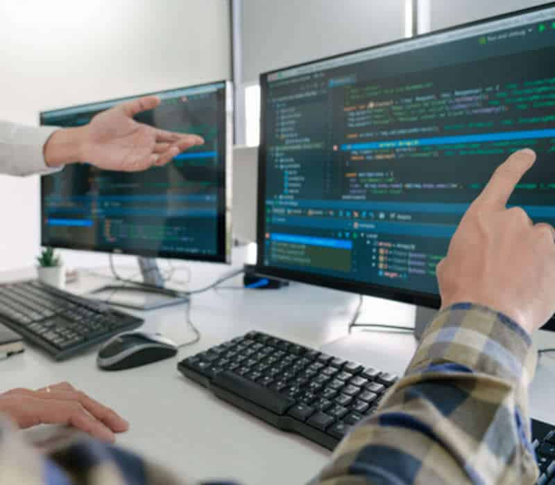 05-desarrollo-web-movil-e-integraciones-800×700-opt